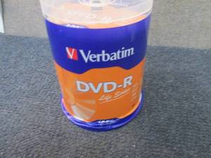 lot 70 image: 100 ct Verbatim DVD-R...