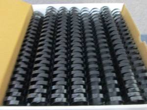 lot 99 image: 2- 100ct GBC CombBind...