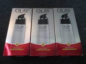 lot 214 image: 3- 2.5 oz Olay Regenerist...