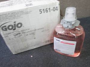 lot 265 image: GoJo Hand Soap, Foam, FMX-12 Cartri...