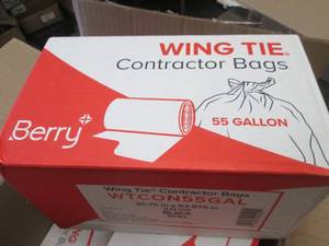 lot 290 image: Berry 55 Gallon Wing Tie Heavy Duty...