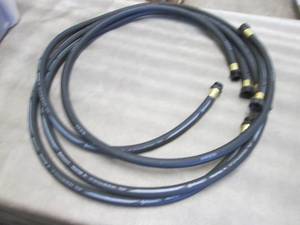 lot 337 image: 4 Continental 12 inch 200 PSI Doub...