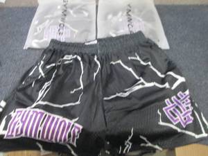 lot 373 image: 3 Pair Mens Large Gym Wolf Athleti...