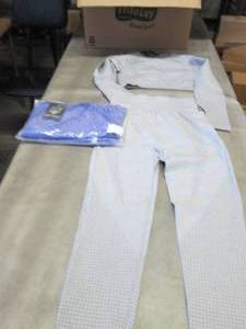 lot 399 image: 2 Large Gym Wolf Yoga Sets NWT...