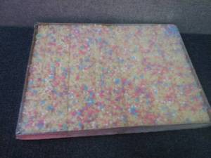 lot 423 image: BB Flat of FROZEN Krispie Treats...