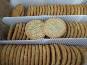 lot 433 image: DD 72 FROZEN Homestyle Peanut Butte...