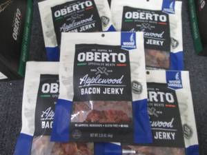 lot 464 image: 5- 2.25 oz Oberto Applewood Bacon J...