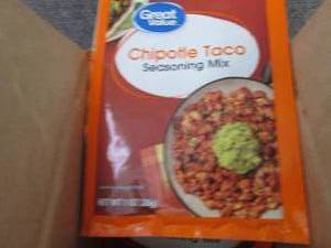 lot 471 image: 12- 1 oz Great Value Chipotle Taco ...