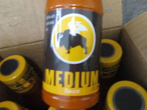 lot 478 image: 6- 12 oz Medium Buffalo Wild Wings ...