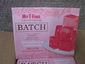 lot 497 image: 12- 4.1 oz Batch Strawberry Lemonad...