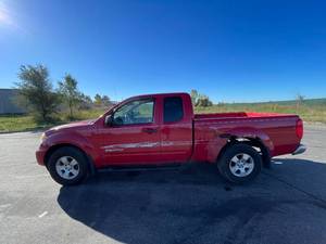 2011 Suzuki Equator - 4X2