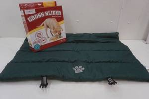 lot 45 image: Cross Slider dog toy puzzle and mat