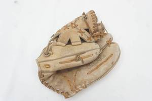 lot 65 image: Leather baseball glove