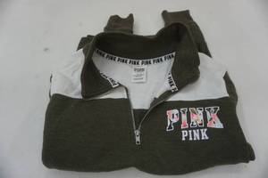 lot 91 image: Pink medium long sleeved sweatshirt