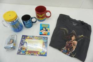 lot 94 image: Wonder Woman lot with t shirt, mugs and other
