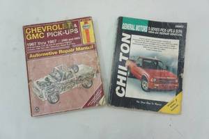 lot 167 image: Chevy GMC pickup repair manual