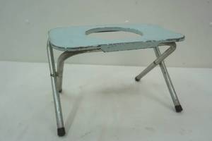 lot 186 image: Vintage metal port a potty