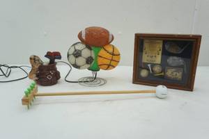 lot 235 image: Sports decor lot