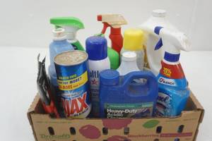 lot 242 image: household cleaners