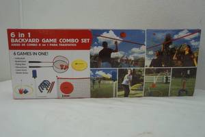 lot 245 image: Backyard game combo