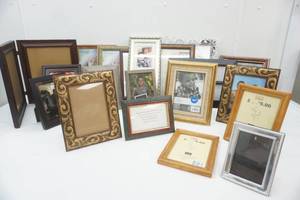 lot 282 image: large picture frame lot