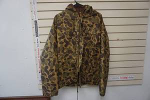 lot 297 image: rain coat