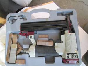 Pneumatic Tool Shop 18ga crown stap...