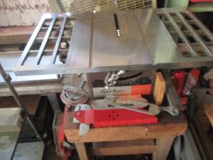 Wards Powr-Kraft motorized table sa...