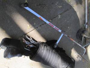 Tommy Armour Golf clubs in bag with...