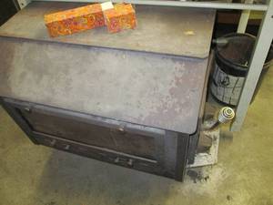 Vintage Brick-Lined Sierra wood sto...
