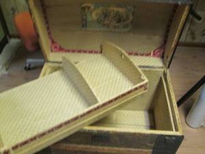 Vintage Wood and Metal storage trun...