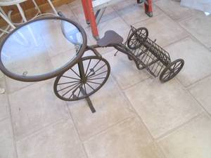 Metal tricycle shaped outdoor side ...
