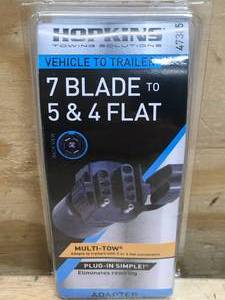 lot 81 image: Hopkins Towing Solutions 7 Blade to 5 & 4 Flat Adapter 10012411.31