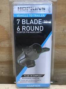 lot 88 image: Hopkins Towing Solutions 7 Blade to 6 Round Adapter 1001249.13
