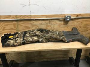 lot 126 image: Cabelas Classic Series II Chest High Waders - Size 9