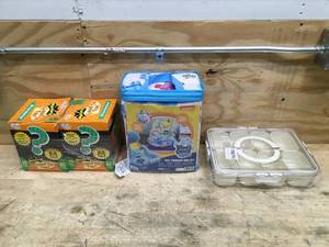 lot 175 image: 2 Mystery Boxes, Blues Clues Toddler Bed Set And Tupperware With Dividers