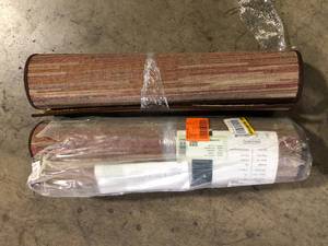 lot 43 image: Lot of Unique Loom Barista Icatu Multi 2 2 x 6 0 Runner Rug    Customer Returns See Pictures