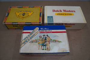 lot 210 image: 3 Cigar Boxes
