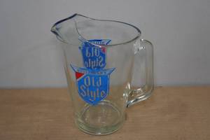 lot 218 image: Vintage Old Style Glass Beer Pitcher