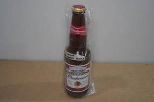 lot 229 image: Budweiser Chicago Blackhawks Bottle