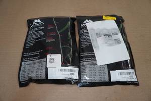 lot 282 image: 2 Mojo Sports Recovery Compression Thigh Sleeves -4XL
