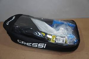 lot 285 image: Cressi Adult Palau Fin Snorkel Set -Fin Size ML