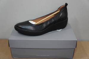 lot 296 image: Vionic Jacey Wedge Shoes -Size 8