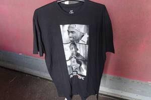 lot 389 image: Poetic Justice T-Shirt -1X