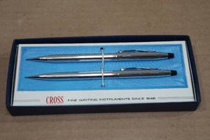 lot 15 image: Cross Ball Pen Pencil Set -Chrome