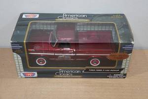 lot 28 image: Motor Max American Classics 1969 Ford F-150 Pickup 124 Die Cast Model