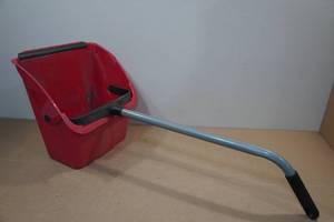 lot 142 image: Large Handle Dust Pan