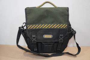 lot 144 image: Duluth Trading Co Backpack