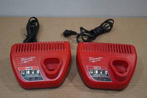lot 162 image: 2 Milwaukee M12 Battery Chargers