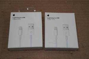 lot 179 image: 2 Apple Lightning to USB 1M Cables